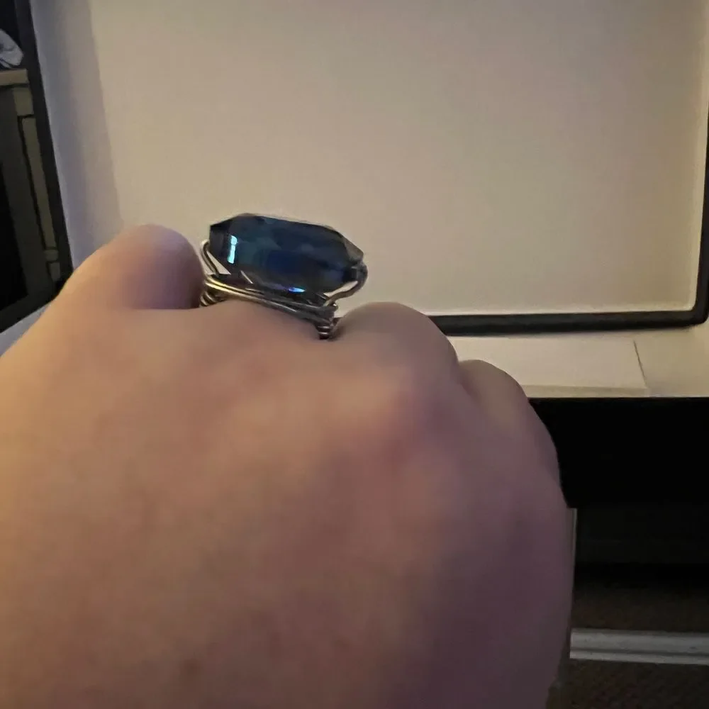 Beautiful vibrant blue ring